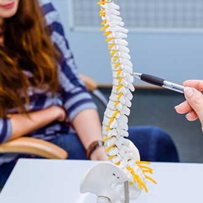 csm_Neurochirurgie_Lippstadt_Dr_Peter_Vomhof_Rücken2_04d6095379 csm_Neurochirurgie_Lippstadt_Dr_Peter_Vomhof_Rücken2_04d6095379